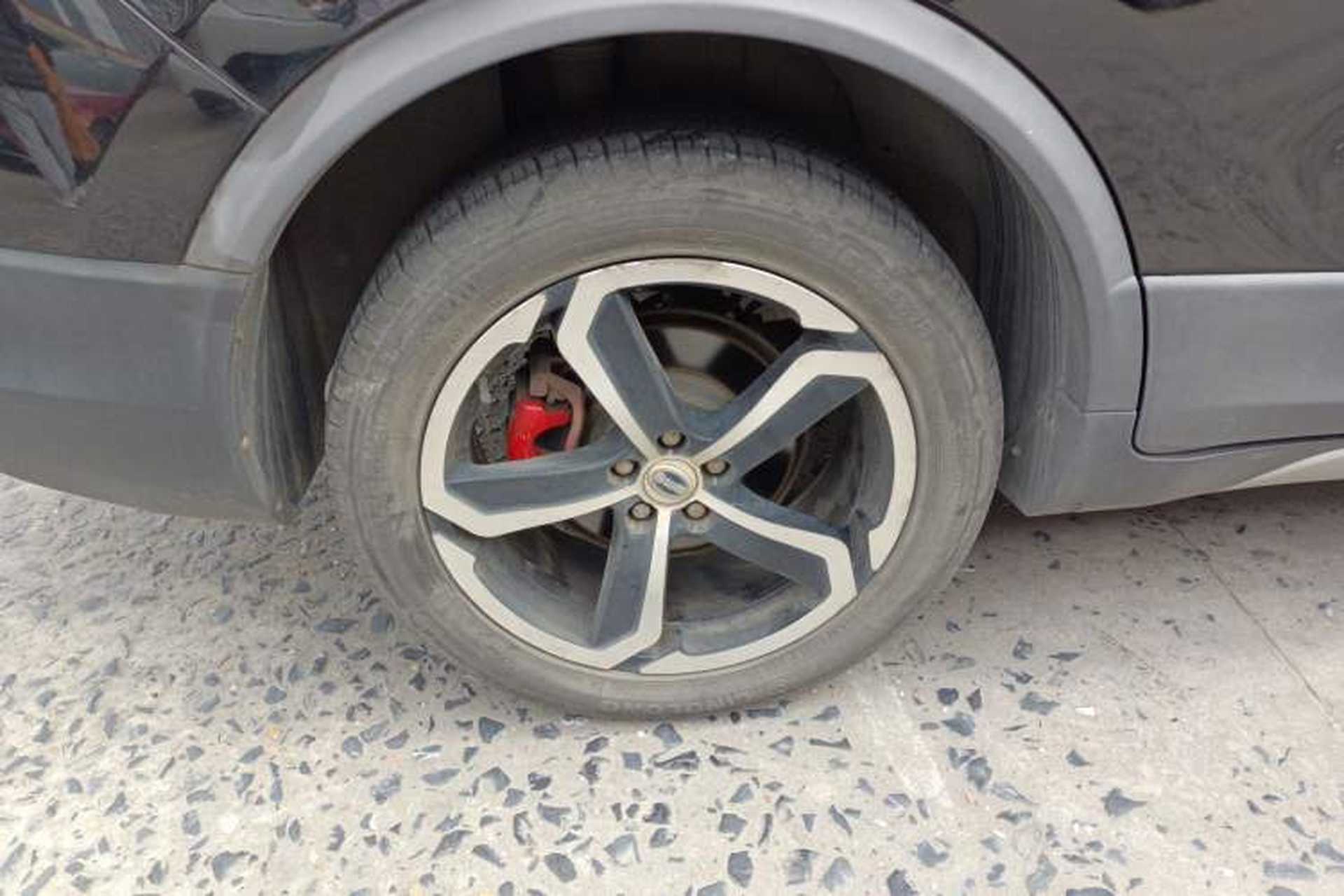 Used SWM X7 2017 1.5T Automatic Smart Enjoyment Version 7 Seats Right Rear Wheel Hub