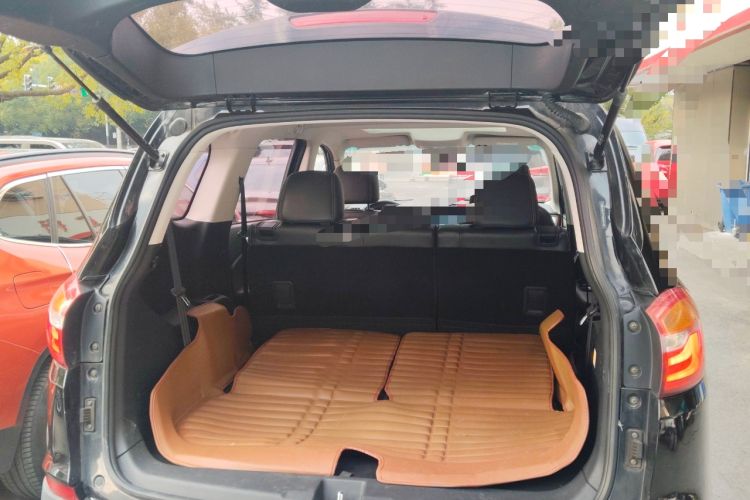 Used SWM X7 2017 1.5T Automatic Prestige Version 7 Seats Trunk