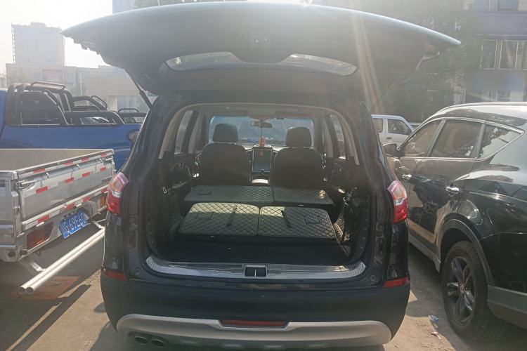 Used SWM X7 2017 1.5T Automatic Smart Enjoyment Version 7 Seats Trunk