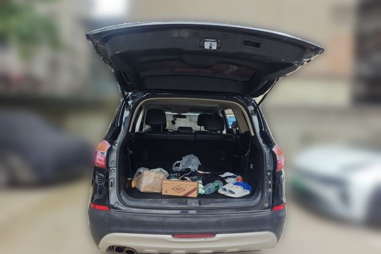 Used SWM X7 2017 1.5T Automatic Smart Enjoyment Version 7 Seats Trunk