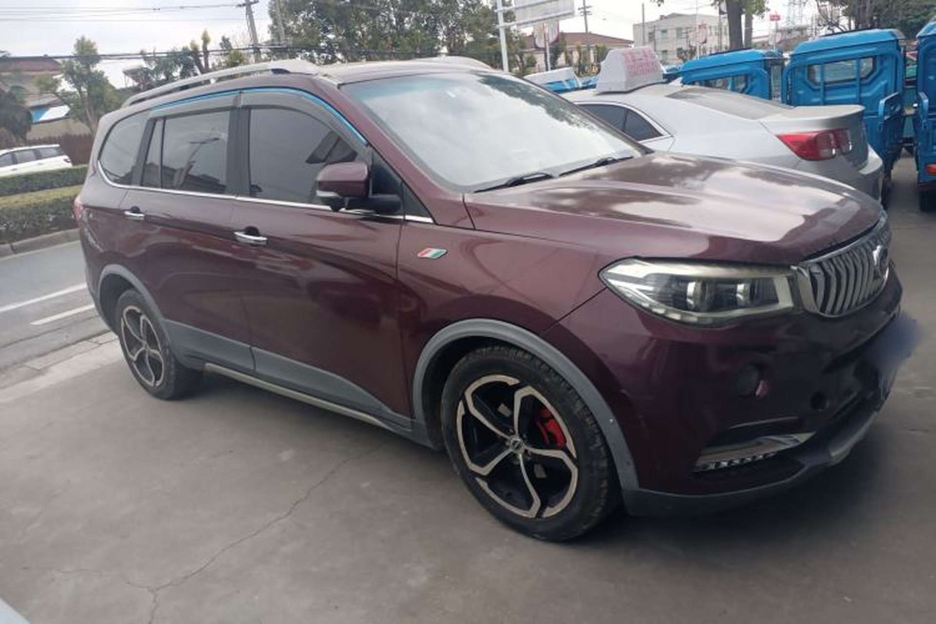 Used SWM X7 2017 1.5T Automatic Smart Enjoyment Version 7 Seats Exterior 2