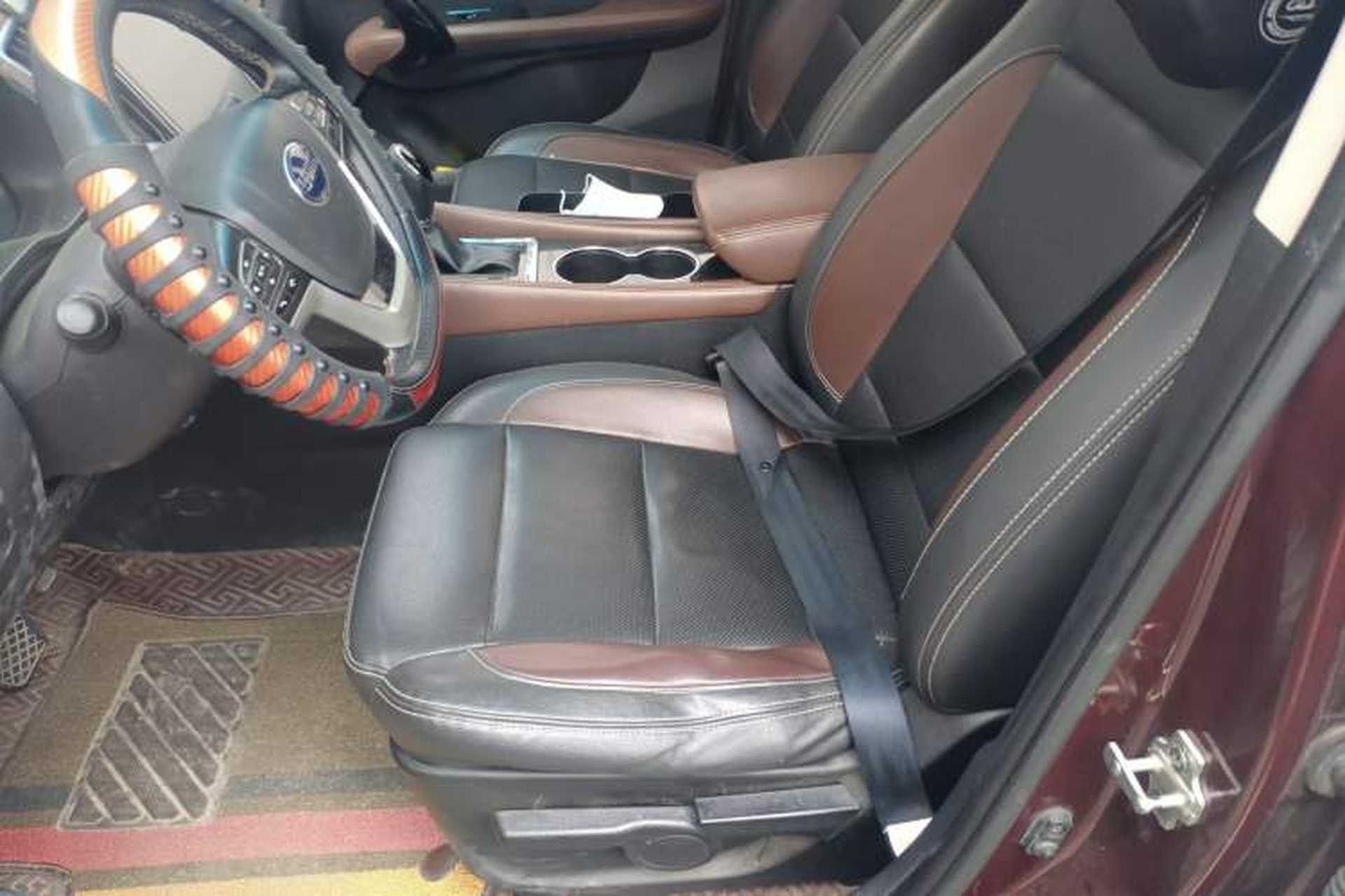 Used SWM X7 2017 1.5T Automatic Smart Enjoyment Version 7 Seats Interior 1