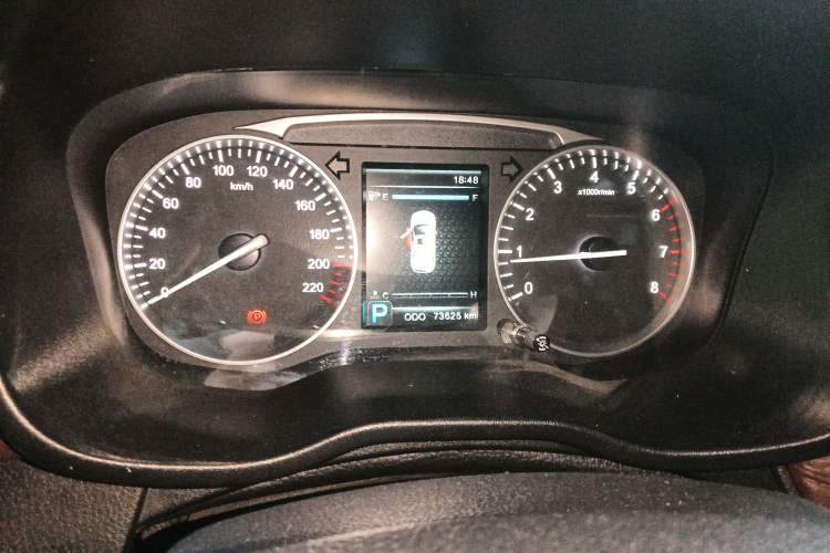 Used SWM X7 2017 1.5T Automatic Smart Enjoyment Version 7 Seats Instrument Cluster