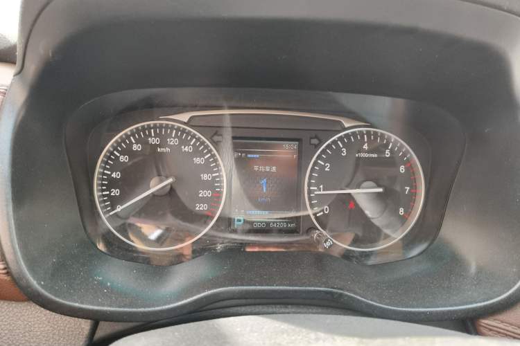 Used SWM X7 2017 1.5T Automatic Smart Enjoyment Version 7 Seats Instrument Cluster