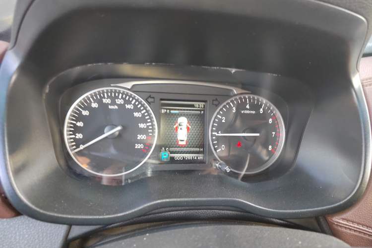 Used SWM X7 2017 1.5T Automatic Smart Enjoyment Version 7 Seats Instrument Cluster