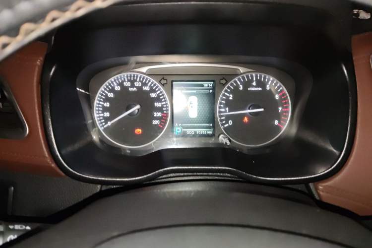Used SWM X7 2017 1.5T Automatic Smart Enjoyment Version 7 Seats Instrument Cluster