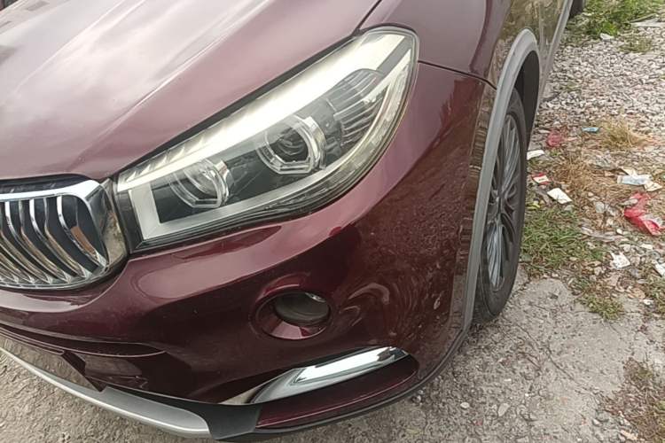 Used SWM X7 2017 1.5T Automatic Smart Enjoyment Version 7 Seats Left Front Headlight