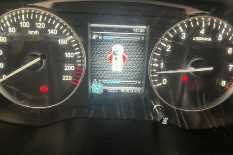 Used SWM X7 2017 1.5T Automatic Smart Enjoyment Version 7 Seats Odometer Close Up