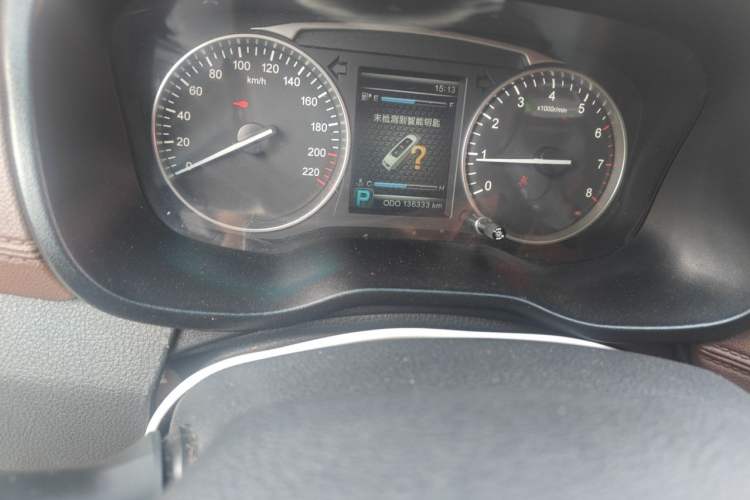 Used SWM X7 2017 1.5T Automatic Smart Enjoyment Version 7 Seats Odometer Close Up