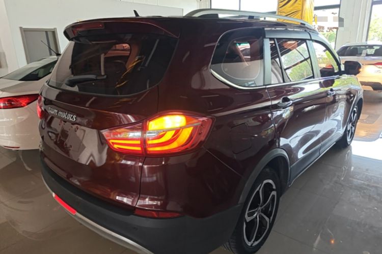 Used SWM X7 2017 1.5T Automatic Smart Enjoyment Version 7 Seats Rear Right 45 Deg