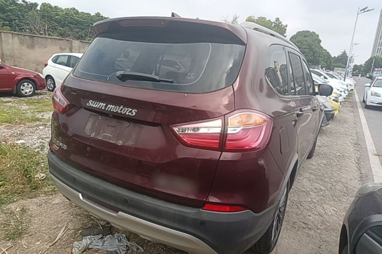 Used SWM X7 2017 1.5T Automatic Smart Enjoyment Version 7 Seats Rear Right 45 Deg