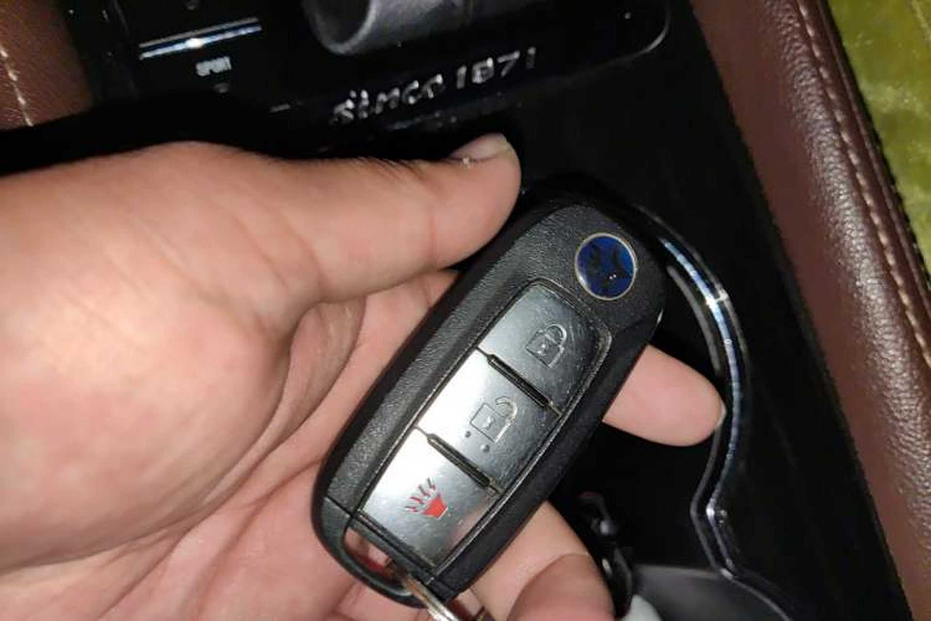 Used SWM X7 2017 1.5T Automatic Smart Enjoyment Version 7 Seats Vehicle Key