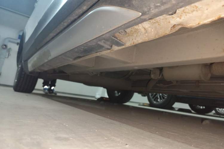 Used SWM X7  Chassis Front Right