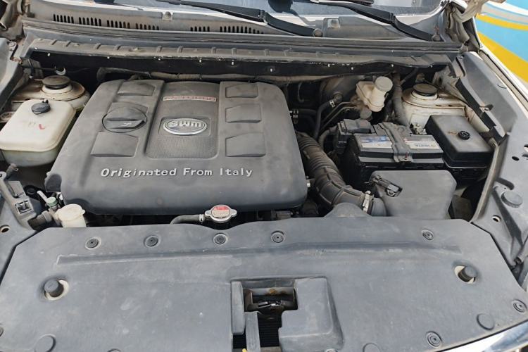Used SWM X7 2017 1.5T Automatic Smart Enjoyment Version 7 Seats Engine Bay