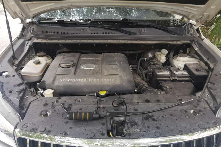Used SWM X7 2017 1.5T Automatic Smart Enjoyment Version 7 Seats Engine Bay