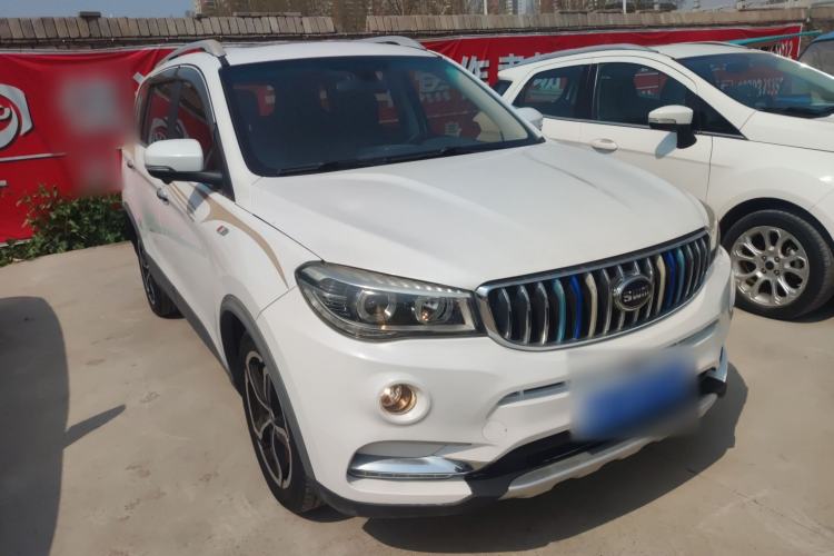 Used SWM X7 2017 1.5T Automatic Smart Enjoyment Version 7 Seats Front Right 45 Deg