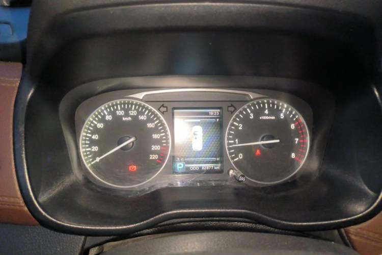 Used SWM X7 2017 1.5T Automatic Smart Enjoyment Version 7 Seats Instrument Cluster