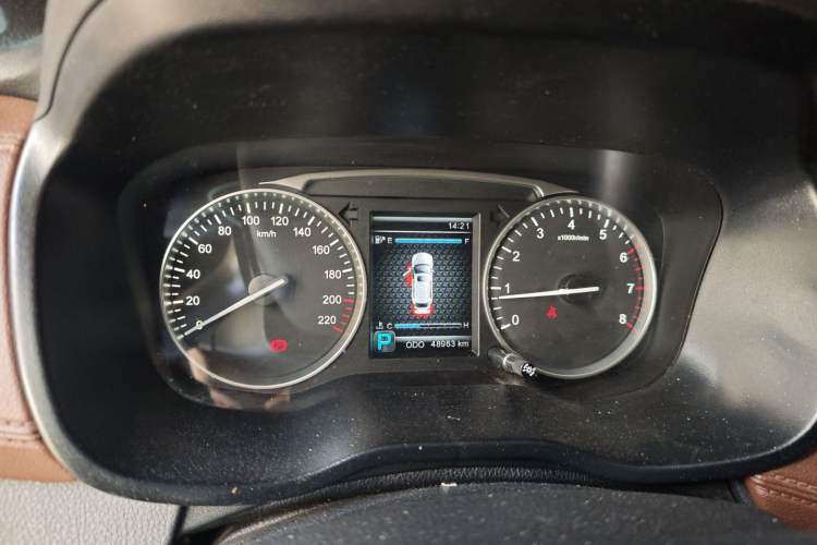 Used SWM X7 2017 1.5T Automatic Smart Enjoyment Version 7 Seats Instrument Cluster