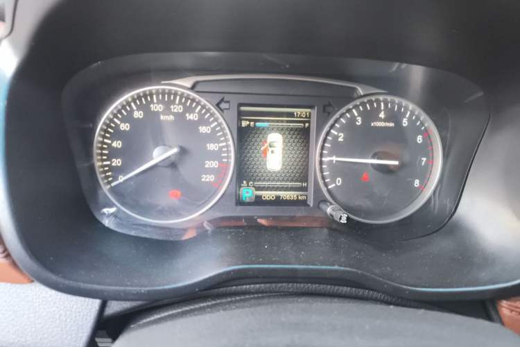 Used SWM X7 2017 1.5T Automatic Smart Enjoyment Version 7 Seats Instrument Cluster