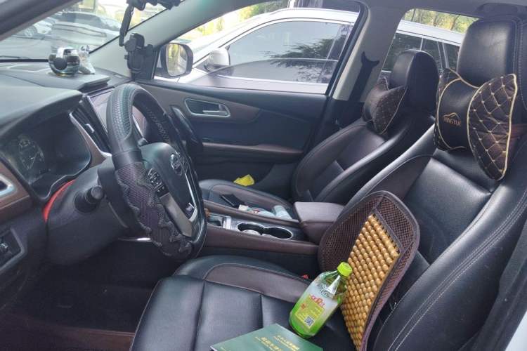Used SWM X7 2017 1.5T Automatic Smart Enjoyment Version 7 Seats Left Front Seat