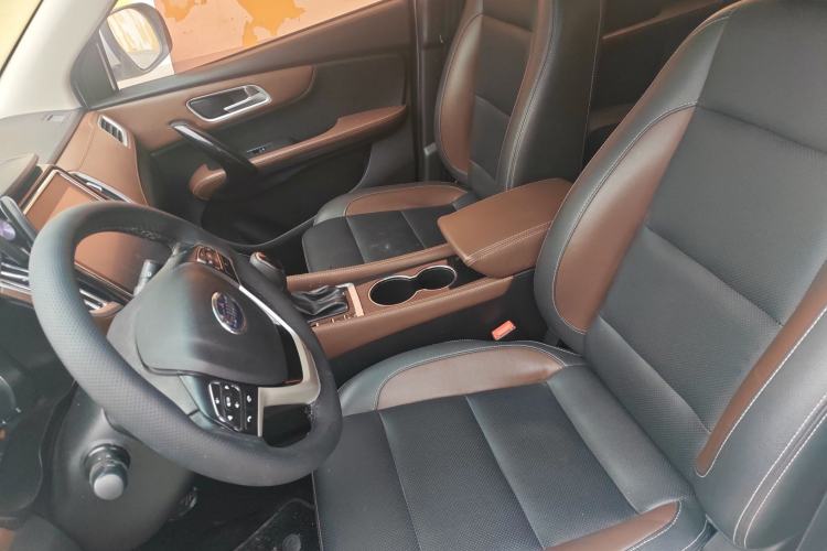 Used SWM X7 2017 1.5T Automatic Smart Enjoyment Version 7 Seats Left Front Seat