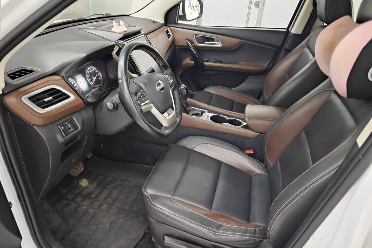 Used SWM X7 2017 1.5T Automatic Smart Enjoyment Version 7 Seats Left Front Seat