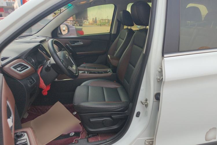 Used SWM X7 2017 1.5T Automatic Smart Enjoyment Version 7 Seats Left Front Seat
