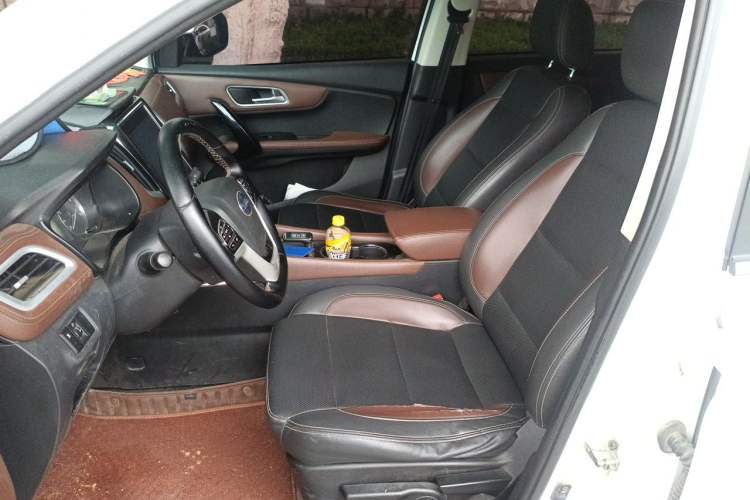 Used SWM X7 2017 1.5T Automatic Smart Enjoyment Version 7 Seats Left Front Seat