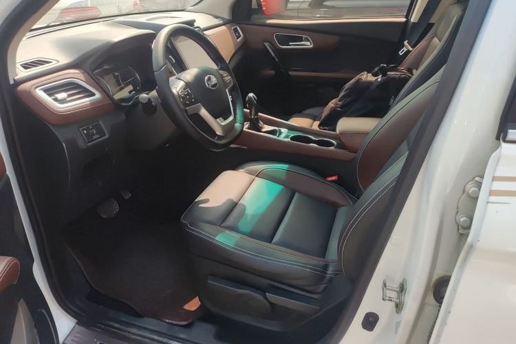 Used SWM X7 2017 1.5T Automatic Smart Enjoyment Version 7 Seats Left Front Seat