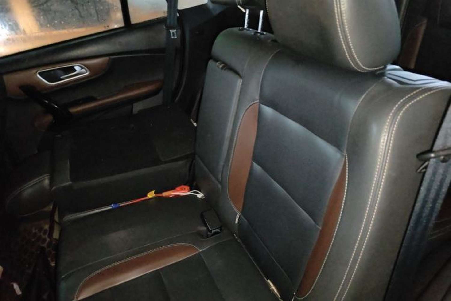 Used SWM X7 2017 1.5T Automatic Prestige Version 7 Seats Left Rear Seat