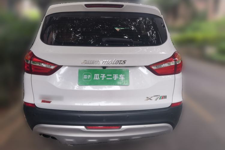 Used SWM X7 2017 1.5T Automatic Smart Enjoyment Version 7 Seats Rear