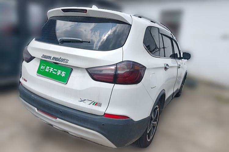 Used SWM X7 2017 1.5T Automatic Smart Enjoyment Version 7 Seats Rear Right 45 Deg