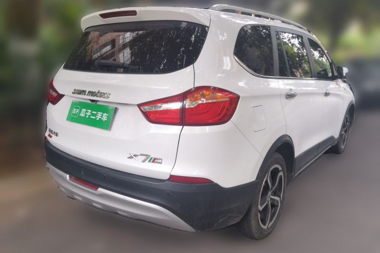 Used SWM X7 2017 1.5T Automatic Smart Enjoyment Version 7 Seats Rear Right 45 Deg