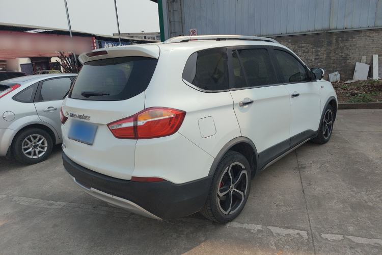 Used SWM X7 2017 1.5T Automatic Smart Enjoyment Version 7 Seats Rear Right 45 Deg