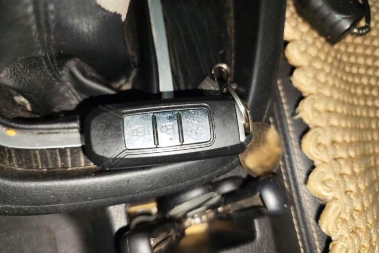 Used SWM X7  Vehicle Key