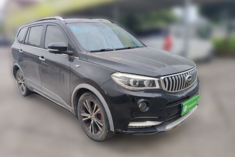 Used SWM X7 2018 1.8L Manual Luxury Edition 7 Seats Front Right 45 Deg