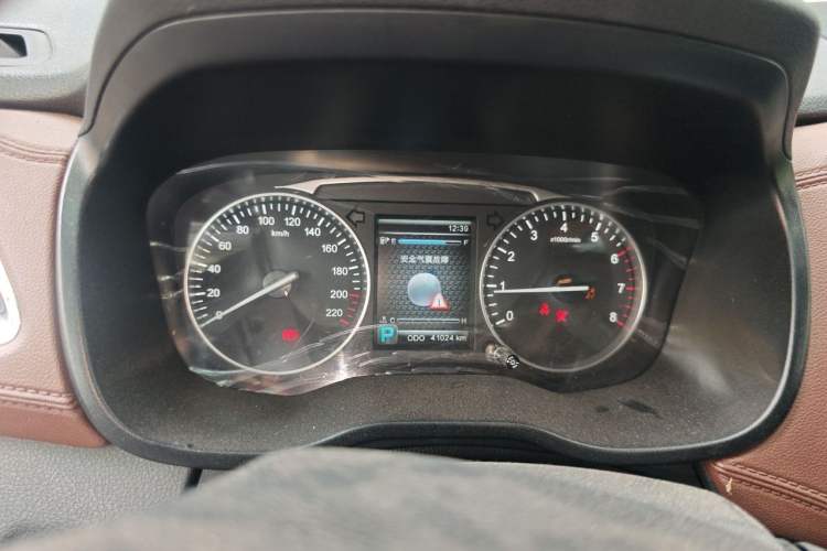 Used SWM X7 2018 Facelift 1.5T Automatic Comfort Version 7 Seats Instrument Cluster