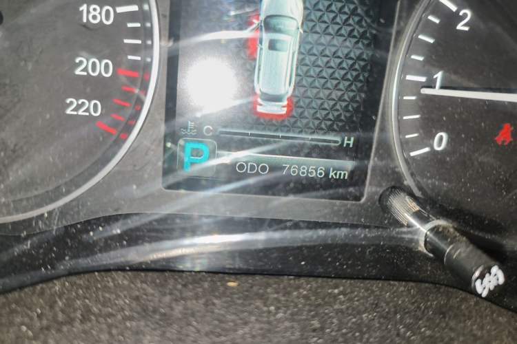 Used SWM X7 2018 1.5T Automatic Smart Enjoyment Version 7 Seats Odometer Close Up