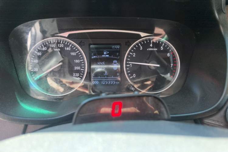 Used SWM X7 2018 Facelift 1.5T Manual Comfort Version 7 Seats Instrument Cluster