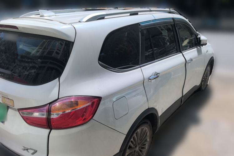 Used SWM X7 2018 Facelift 1.5T Manual Comfort Version 7 Seats Rear Right 45 Deg