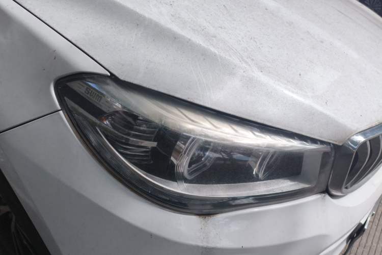 Used SWM X7 2018 1.8L Manual Comfort Version 7 Seats Right Front Headlight