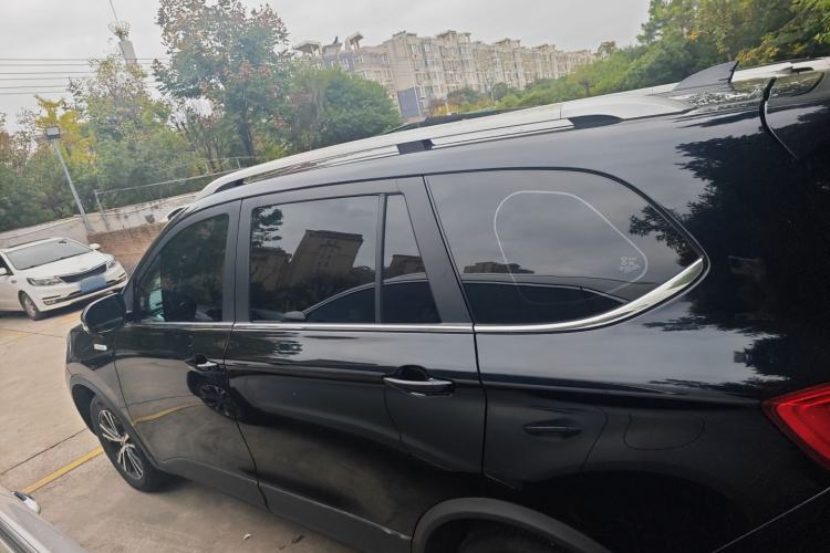 Used SWM X7 2020 2.0L Manual Comfort Version 7 Seats Exterior 5