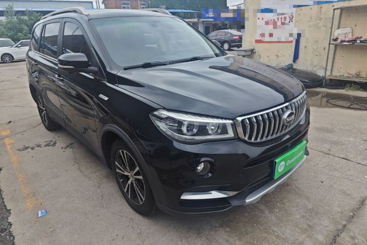 Used SWM X7 2020 2.0L Manual Comfort Version 7 Seats Front Right 45 Deg