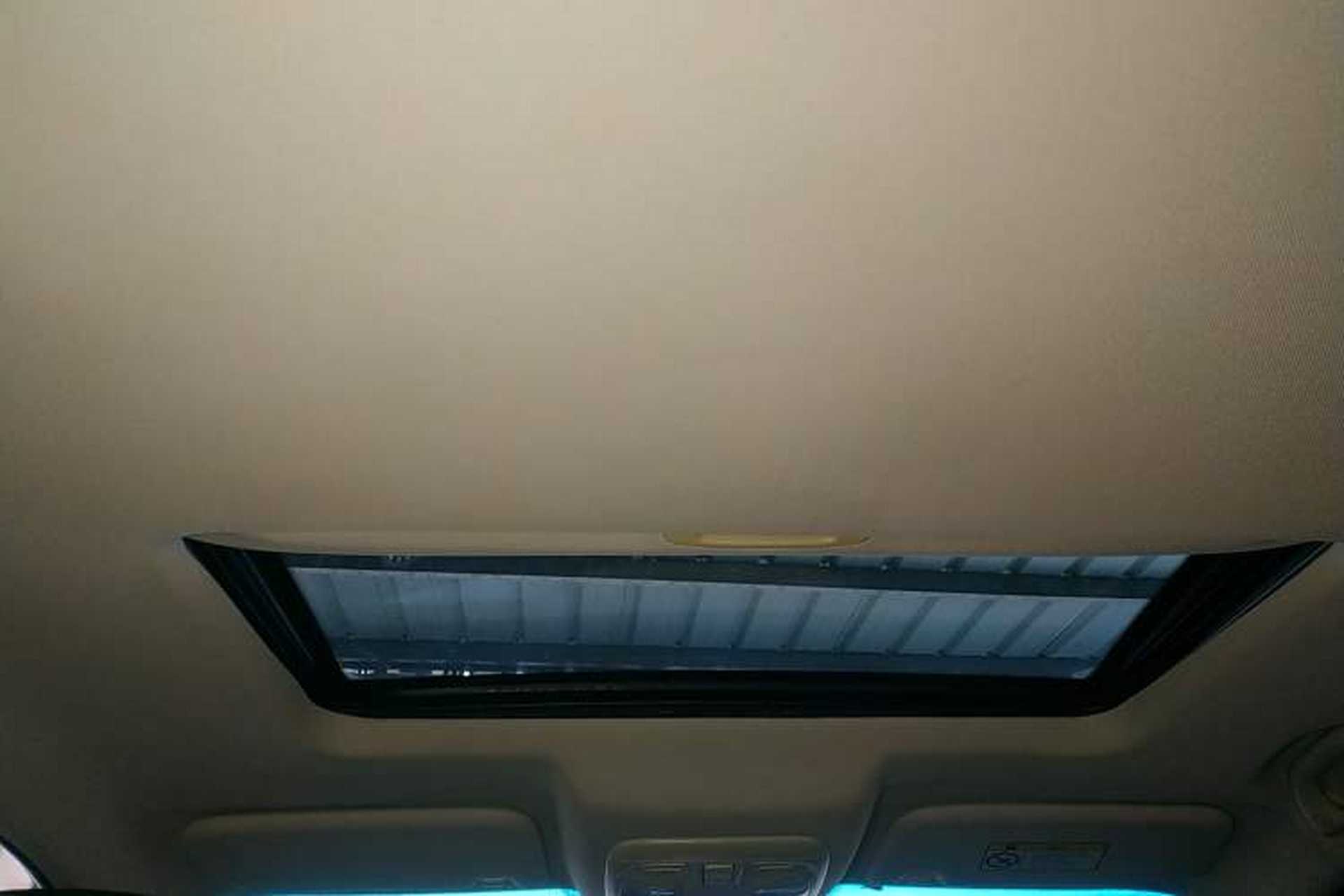Used SWM X7 2020 2.0L Manual Comfort Version 7 Seats Headliner