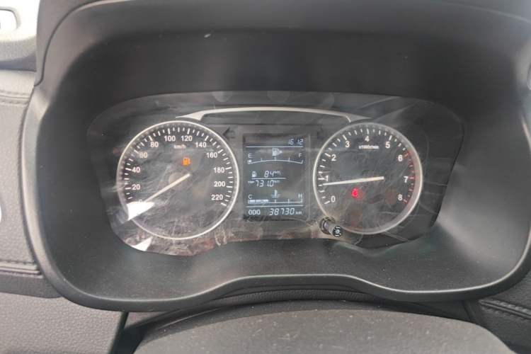 Used SWM X7 2020 2.0L Manual Comfort Version 7 Seats Instrument Cluster