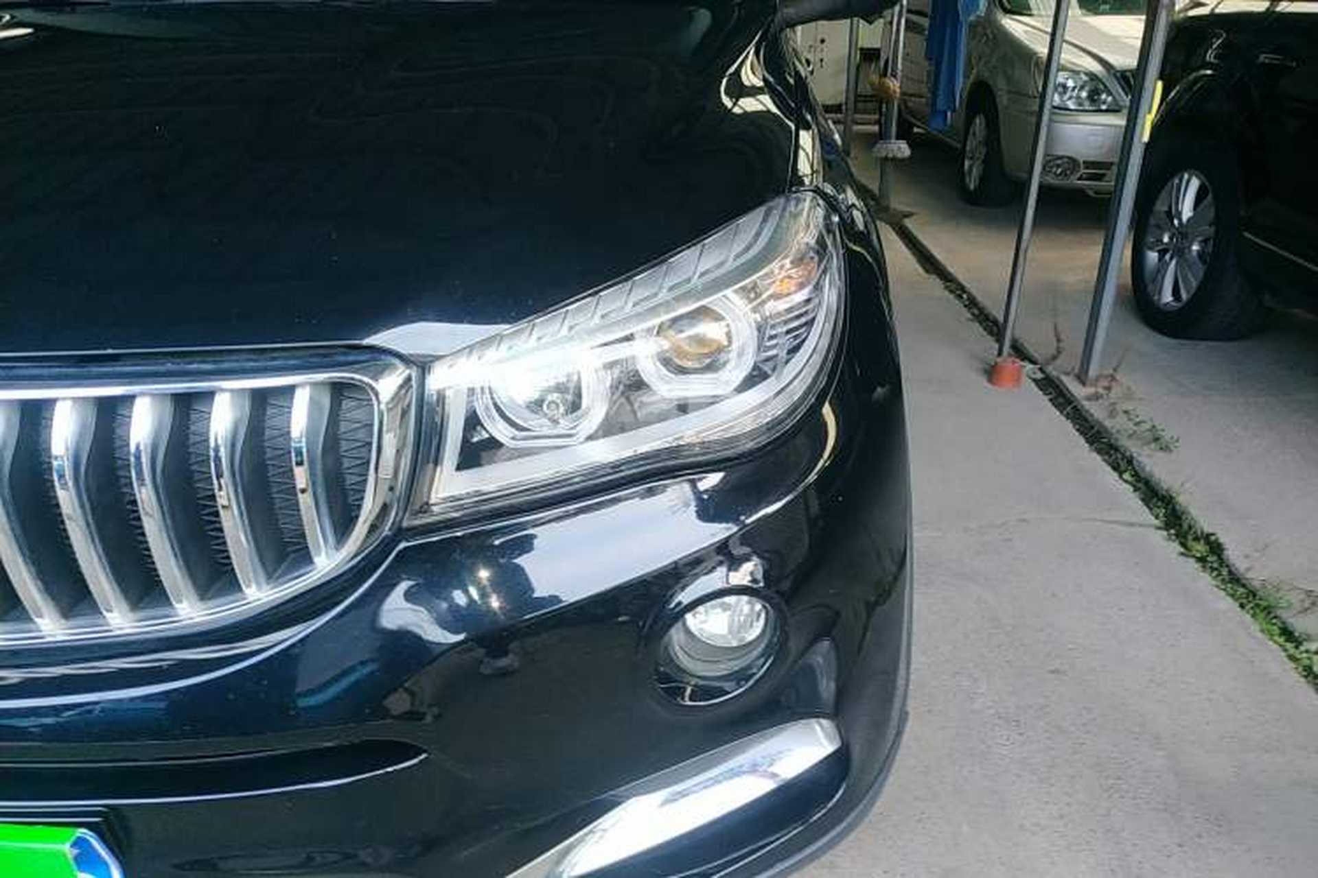Used SWM X7 2020 2.0L Manual Comfort Version 7 Seats Left Front Headlight
