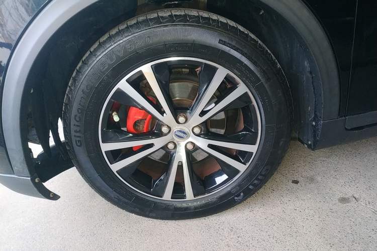 Used SWM X7 2020 2.0L Manual Comfort Version 7 Seats Left Front Wheel Hub