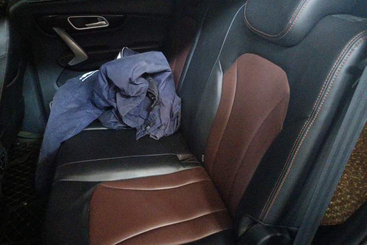 Used SWM X7 2020 2.0L Manual Champion Edition 6 Seats Left Rear Seat