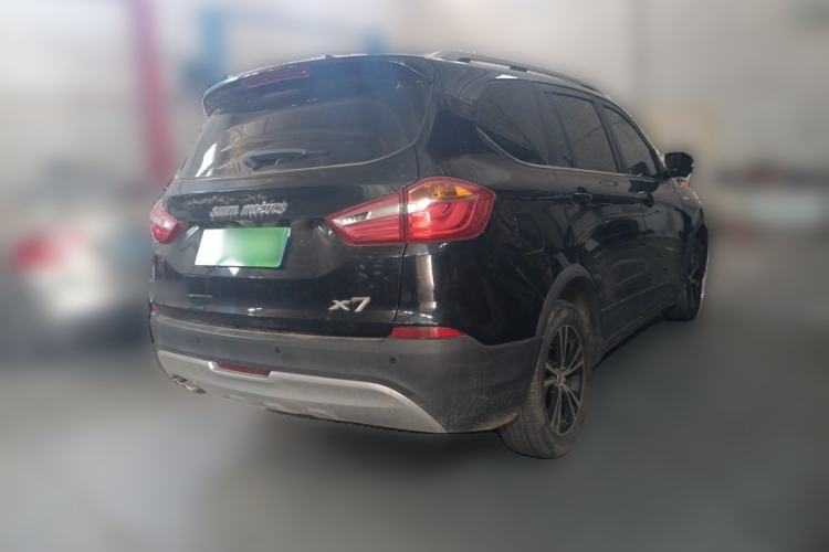 Used SWM X7 2020 2.0L Manual Champion Edition 6 Seats Rear Right 45 Deg
