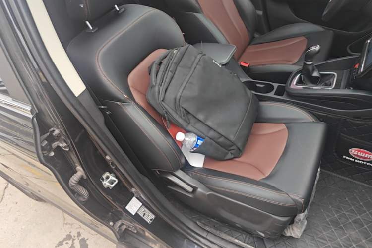 Used SWM X7 2020 2.0L Manual Comfort Version 7 Seats Right Front Seat